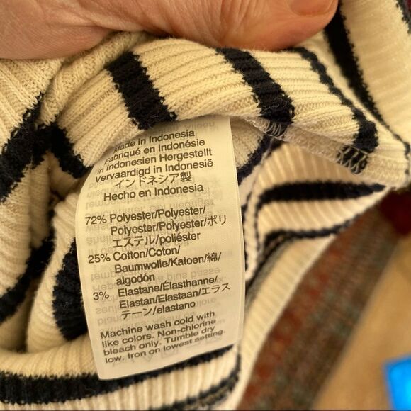 Madewell Ribbed Mockneck Top in Sailor Stripe size small - Picture 9 of 9